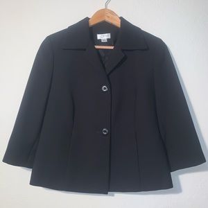Like new! LOFT black two button blazer w/ pockets